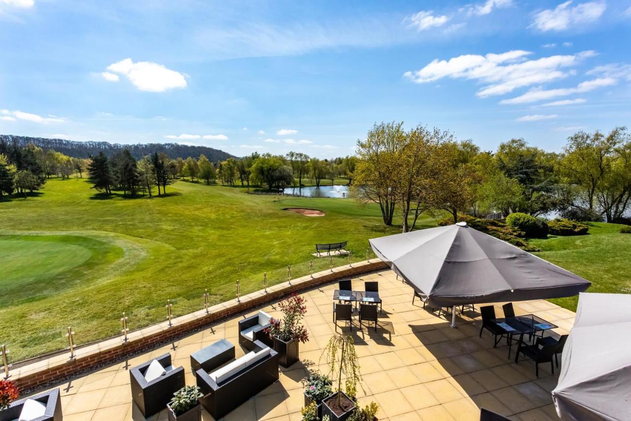 Vila The Vale Golf & Country Club Bishampton Exteriér fotografie